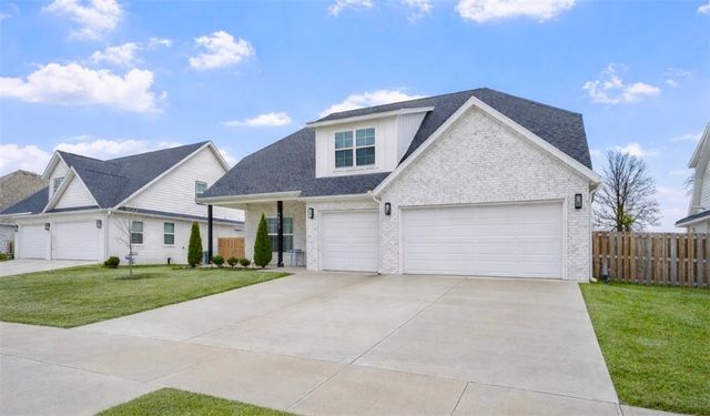 1441 Padova Avenue, Tontitown, AR 72762