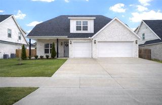 1441 Padova Avenue, Tontitown, AR 72762