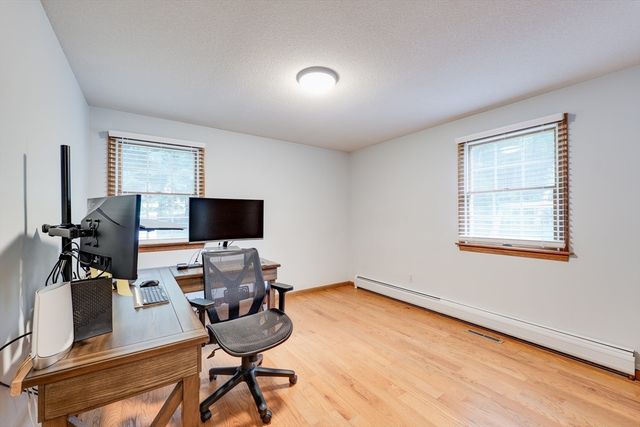 9 Branch Rd, Wilbraham, MA 01095