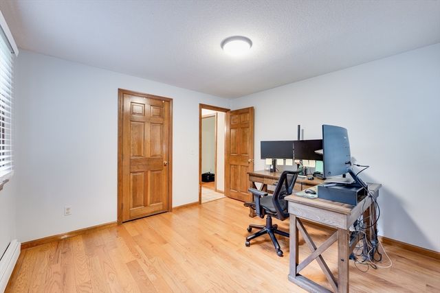 9 Branch Rd, Wilbraham, MA 01095