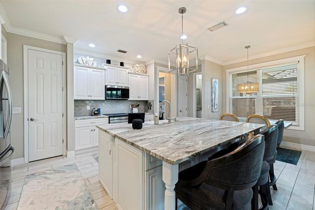 3624 5TH AVENUE NE, Bradenton, FL 34208