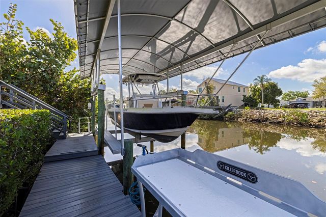 3624 5TH AVENUE NE, Bradenton, FL 34208