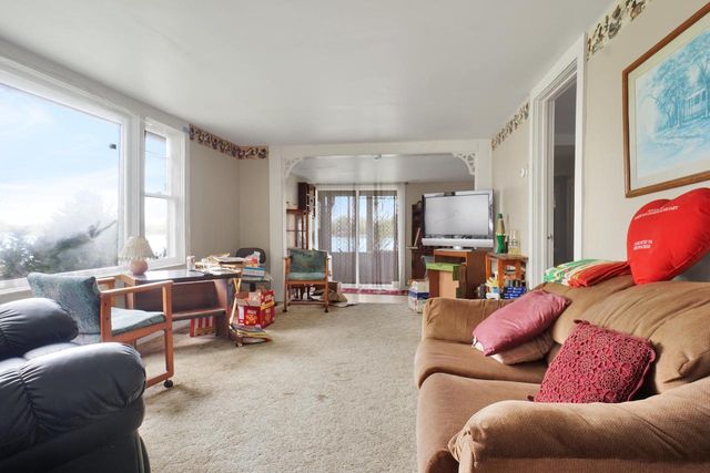 W179 W Lakeshore DRIVE, Burlington, WI 53105