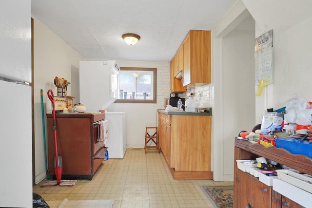 W179 W Lakeshore DRIVE, Burlington, WI 53105
