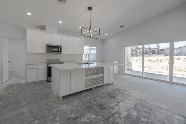 61723 Desert Air Road, Joshua Tree, CA 92252
