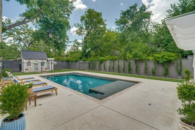 605 W Josephine Street, Weatherford, TX 76086