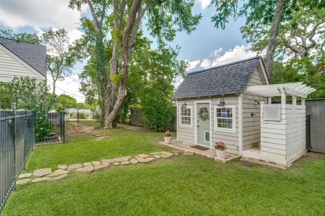 605 W Josephine Street, Weatherford, TX 76086
