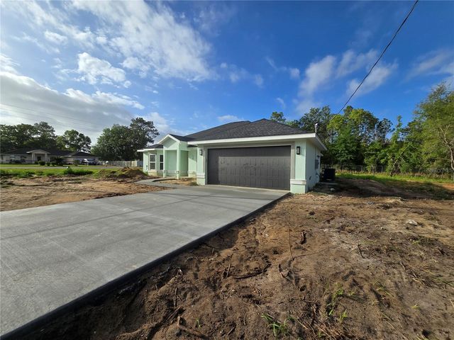 18 HEMLOCK RADIAL TRAIL, Ocala, FL 34472