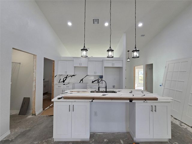 18 HEMLOCK RADIAL TRAIL, Ocala, FL 34472