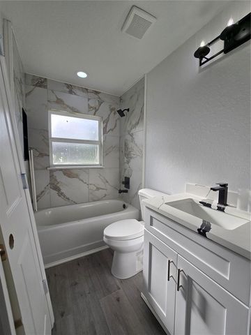 18 HEMLOCK RADIAL TRAIL, Ocala, FL 34472