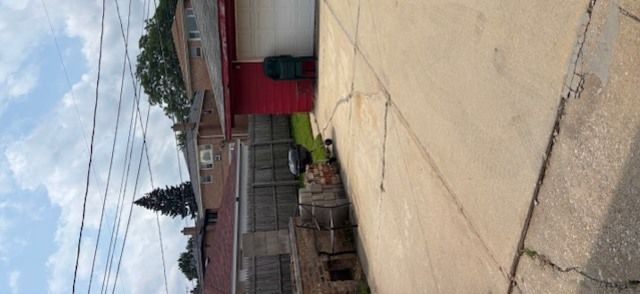 380 Bensley Avenue, Calumet City, IL 60409