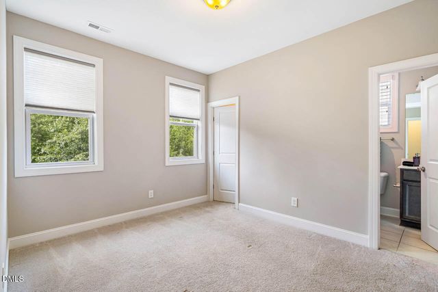 558 Boulder Point Drive, Chapel Hill, NC 27516