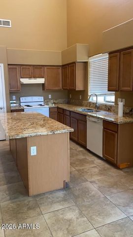 3898 S Stallion Drive, Gilbert, AZ 85297
