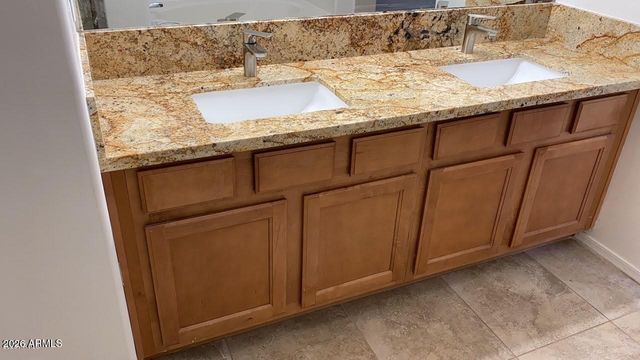 3898 S Stallion Drive, Gilbert, AZ 85297