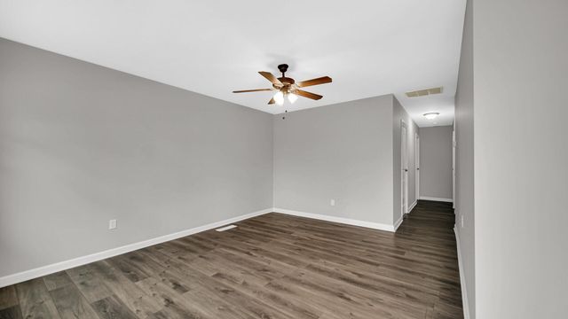 309 Michigami Trail, Porter, IN 46304