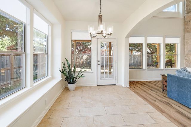 201 Atlanta Park DR, Georgetown, TX 78628