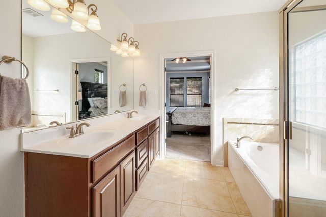 201 Atlanta Park DR, Georgetown, TX 78628