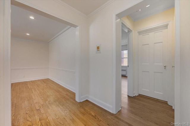 75 Maine Avenue B-1, Rockville Centre, NY 11570