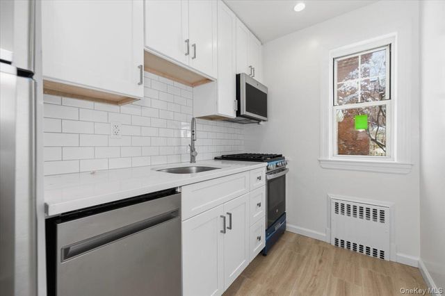 75 Maine Avenue B-1, Rockville Centre, NY 11570