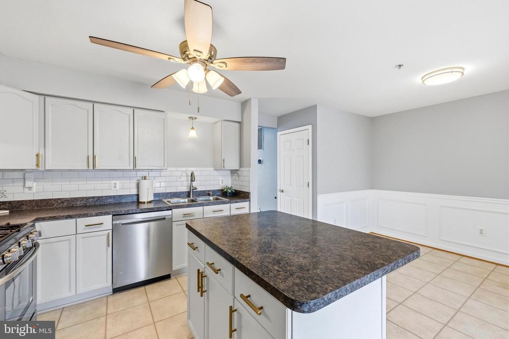 2030 ROSECRANS CT, Frederick, MD 21702