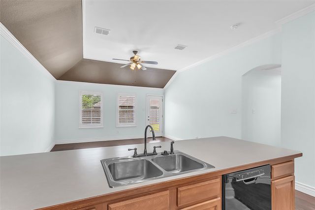 4023 Heavenly Way, Heartland, TX 75126