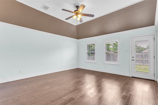 4023 Heavenly Way, Heartland, TX 75126