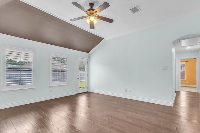 4023 Heavenly Way, Heartland, TX 75126