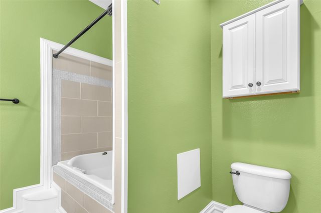 4023 Heavenly Way, Heartland, TX 75126