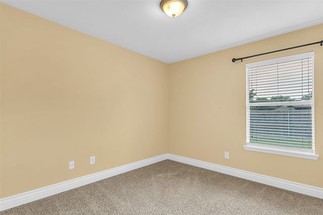 4023 Heavenly Way, Heartland, TX 75126