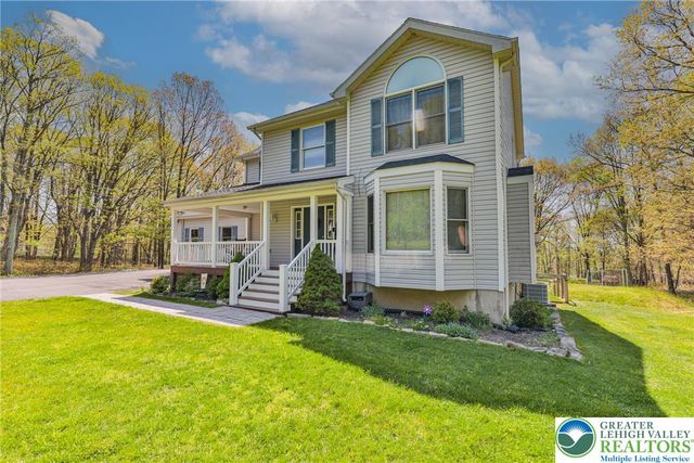 1222 North Rocky Mountain Drive, Chestnuthill Twp, PA 18330