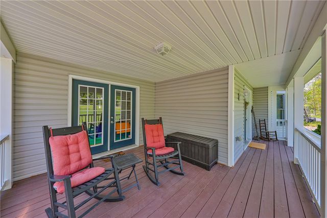 1222 North Rocky Mountain Drive, Chestnuthill Twp, PA 18330