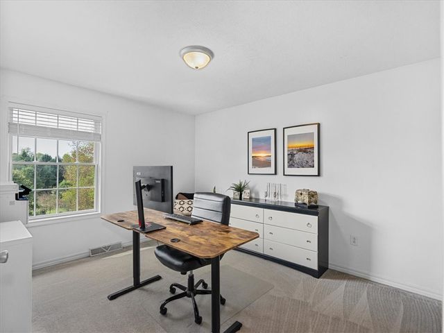 3369 Brodhead Rd, Center Twp, PA 15001