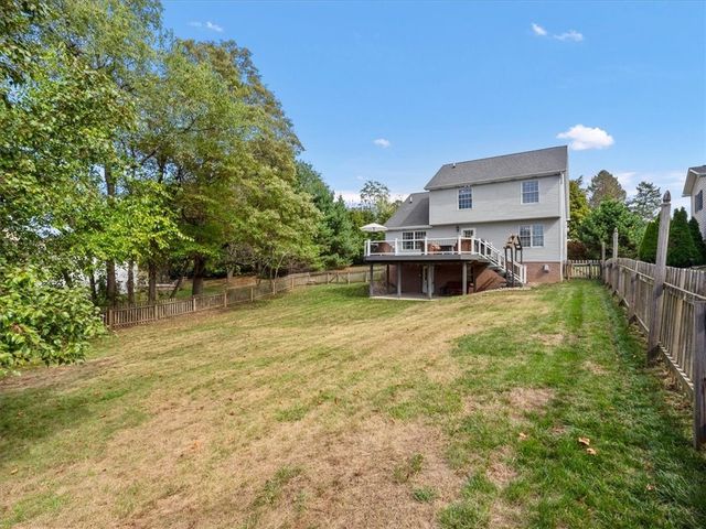 3369 Brodhead Rd, Center Twp, PA 15001