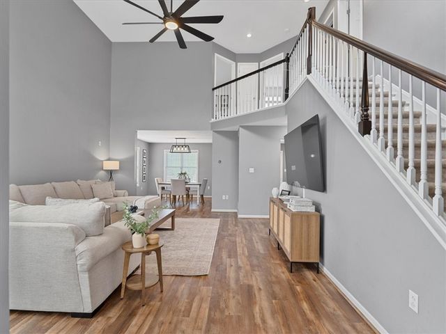 3369 Brodhead Rd, Center Twp, PA 15001