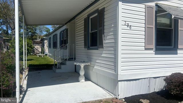 306 DALE LN, Williamstown, NJ 08094