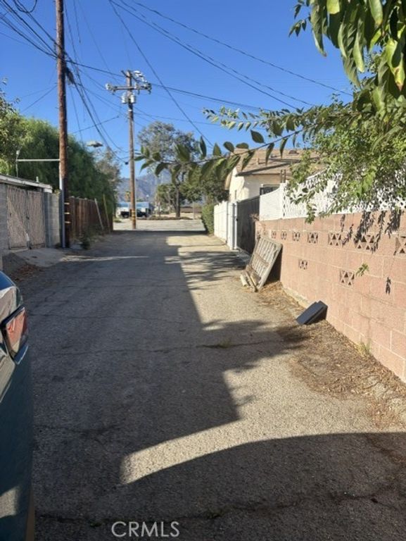 951 N 5TH Ave 3, Upland, CA 91786 — photo 2
