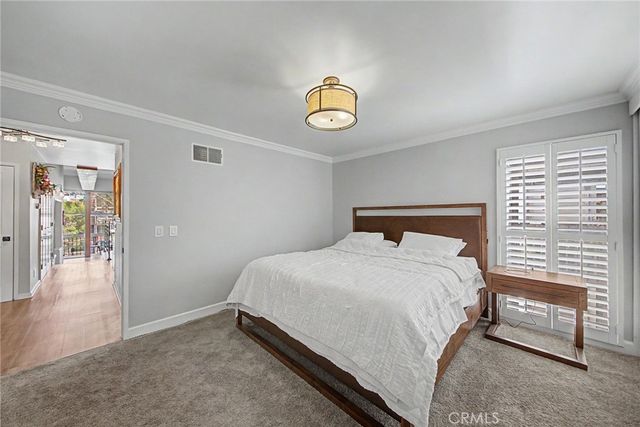 6315 MARINA PACIFICA Drive S, Long Beach, CA 90803