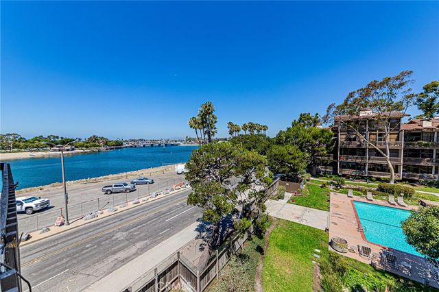 6315 MARINA PACIFICA Drive S, Long Beach, CA 90803