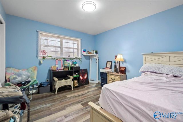 102 Wilson Chapel Road, Susan Moore, AL 35952