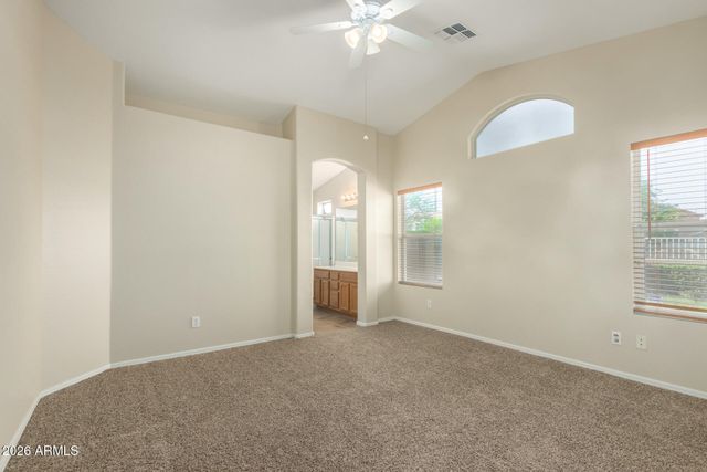 3220 E KERRY Lane, Phoenix, AZ 85050