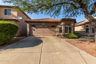 3220 E KERRY Lane, Phoenix, AZ 85050