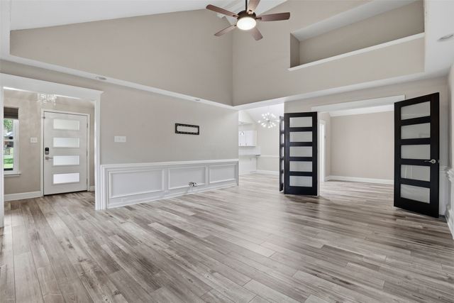 3107 Emerald Street, Bedford, TX 76021