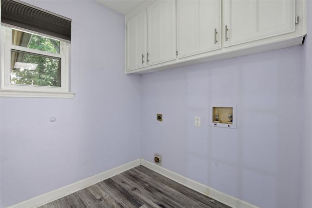 3107 Emerald Street, Bedford, TX 76021