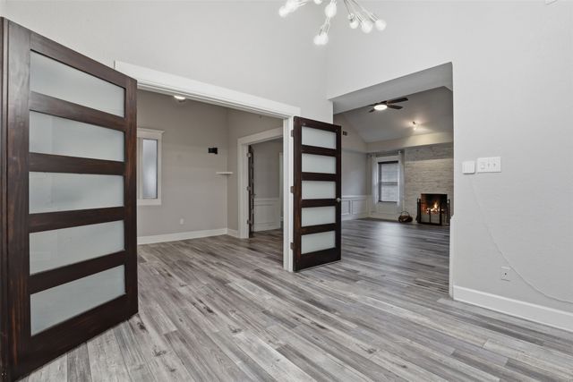 3107 Emerald Street, Bedford, TX 76021