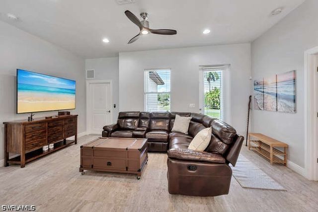 3196 Connecticut AVE, Naples, FL 34112
