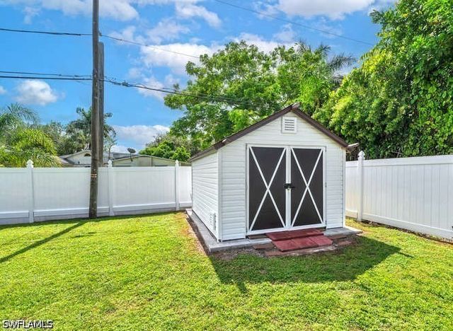 3196 Connecticut AVE, Naples, FL 34112