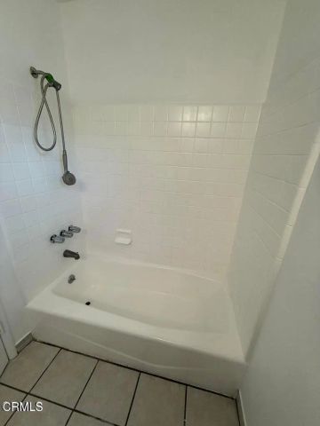 2010 Verdugo Boulevard 1, Glendale, CA 91208