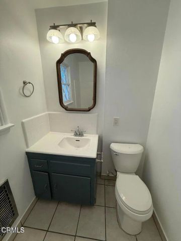 2010 Verdugo Boulevard 1, Glendale, CA 91208