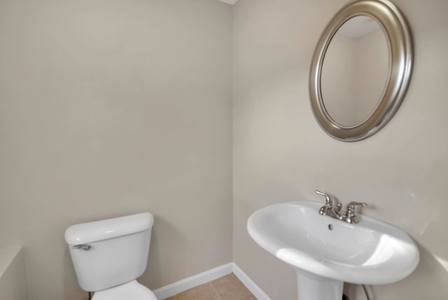 170 Bay State Rd, Methuen, MA 01844