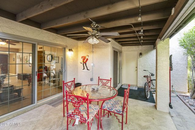 444 S DESERT FLOWER Drive, Mesa, AZ 85208